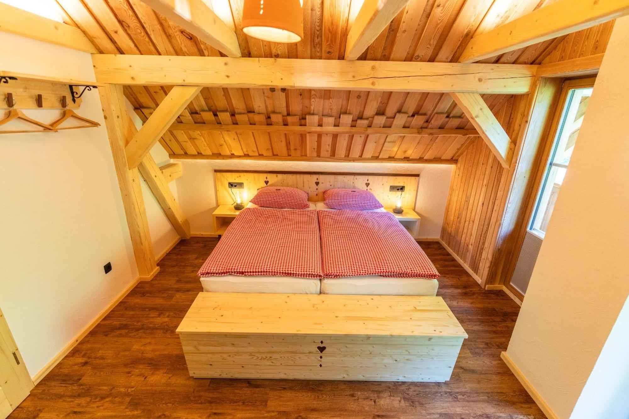 Alpik Chalets - בוהין מראה חיצוני תמונה